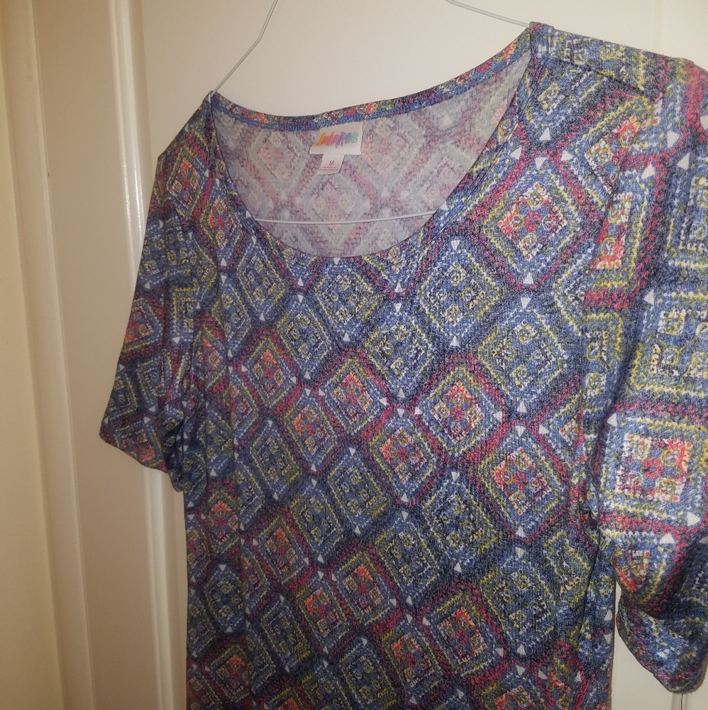 Medium Julia Lularoe